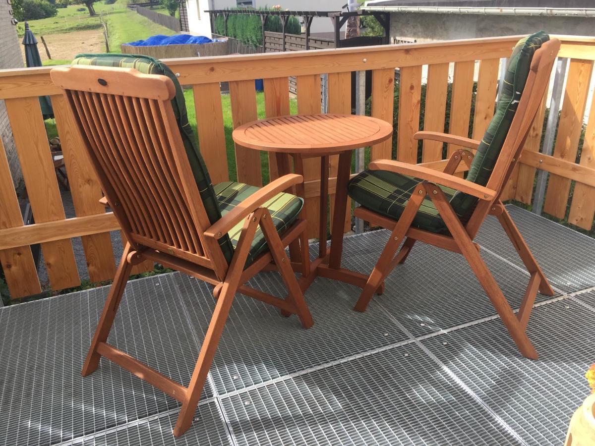 Appartement - Sauna, Balkon, Netflix, Parkplatz Porschdorf